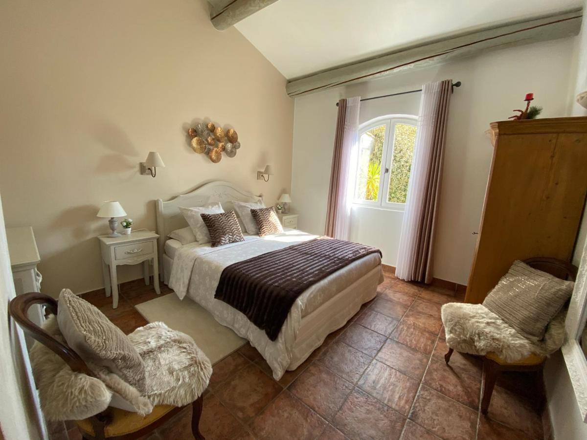 Mas Beau Soleil&Spa Gîtes de Charme avec Jacuzzi Privé Saint-Rémy-de-Provence Exterior foto